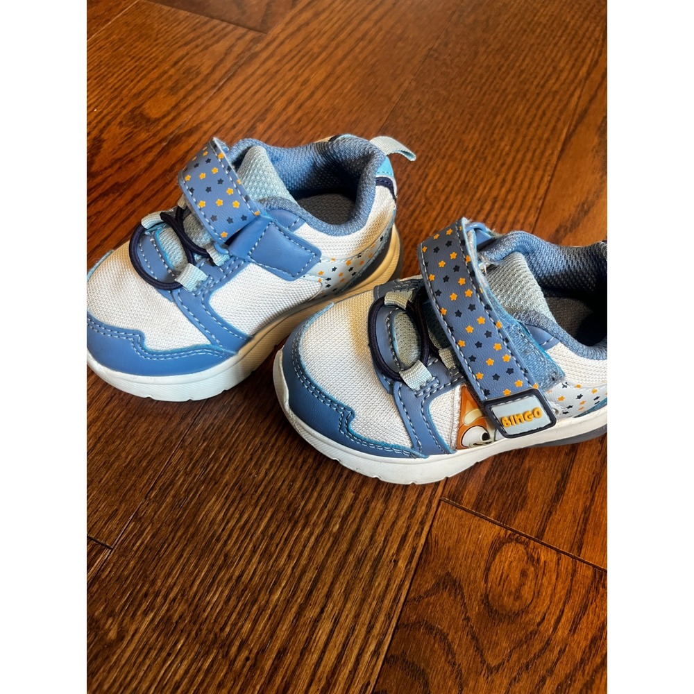 Bluey Bingo Toddler Sneakers Blue White‎ Orange Star Light Up Shoes Size 5